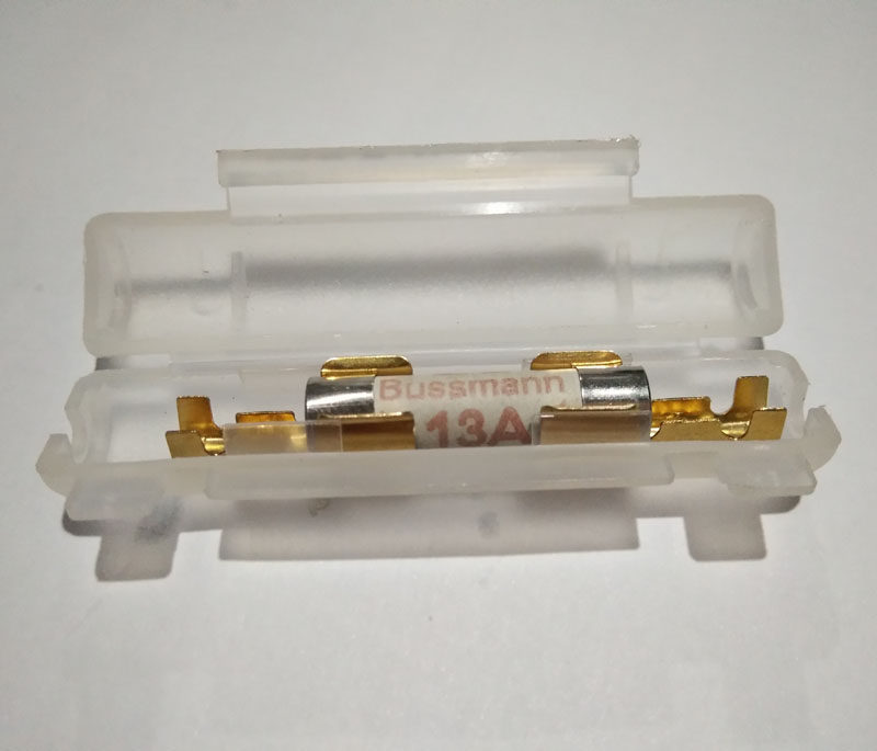 6 * 30 peanut insurance box matching terminal fuse special flap housing plastic insurance clip 10 up and down