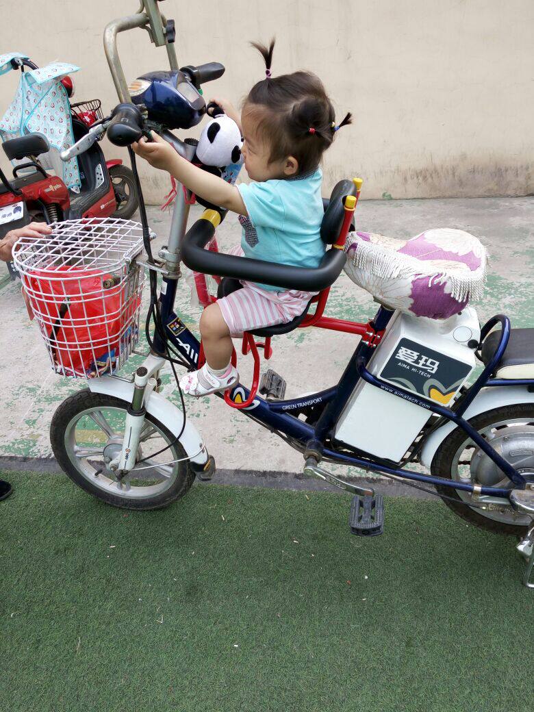 siège enfants pour vélo - Ref 2423124 Image 29