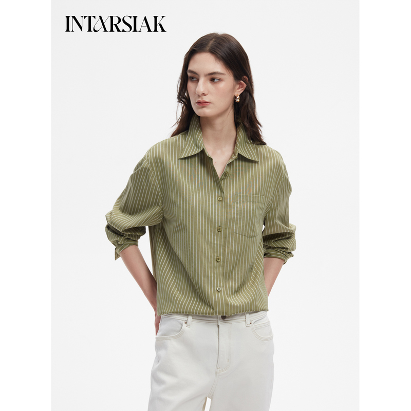【Celebrity Style】Intarsiak Cliff Line Shadow Casual Striped Shirt Layering Essential Available in Three Colors 【Celebrity Style】Intarsiak Cliff Line Shadow Casual Striped Shirt Layering Essential Available in Three Colors