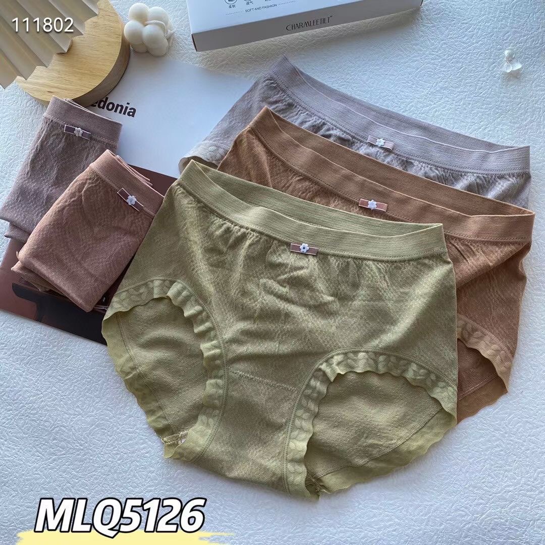 5 Phantom M5126 minimalist unscarred underpants female mid-waist antibacterial crotch High Bomb Comfort Day Ensemble Teenage Shorts
