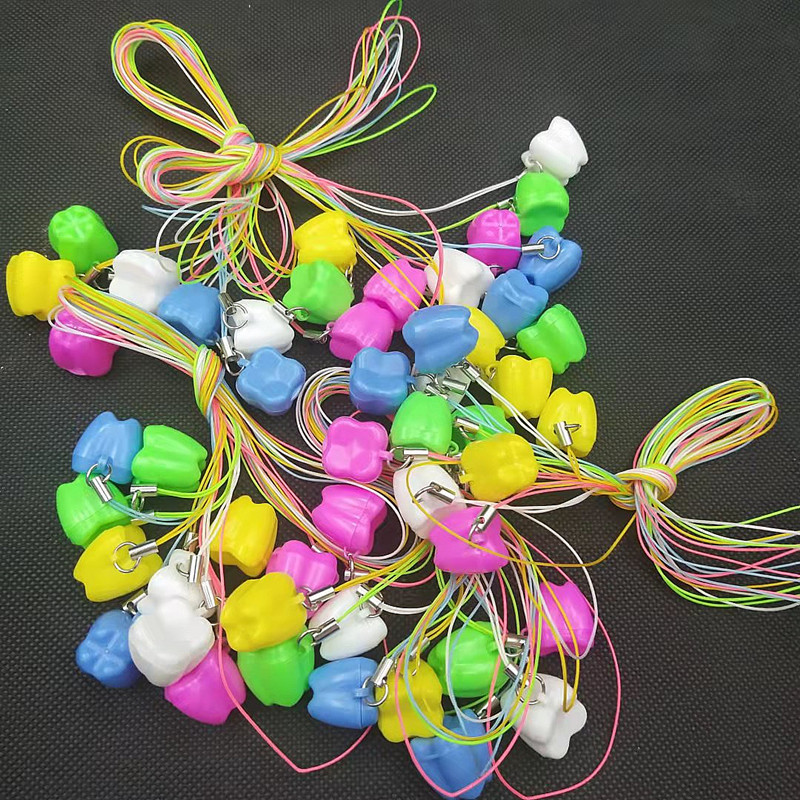 Dental Opening Small Gifts Plastic Baby Tooth Box Baby Gift Baby Tooth Preservation Pendant Type 50 Pieces Per Pack Free Shipping