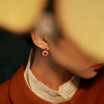 Red Flower Ring ERMAN Man Court Red Agate Pearl Earrings Silver Gilded Vintage Temperament Trendy Earrings