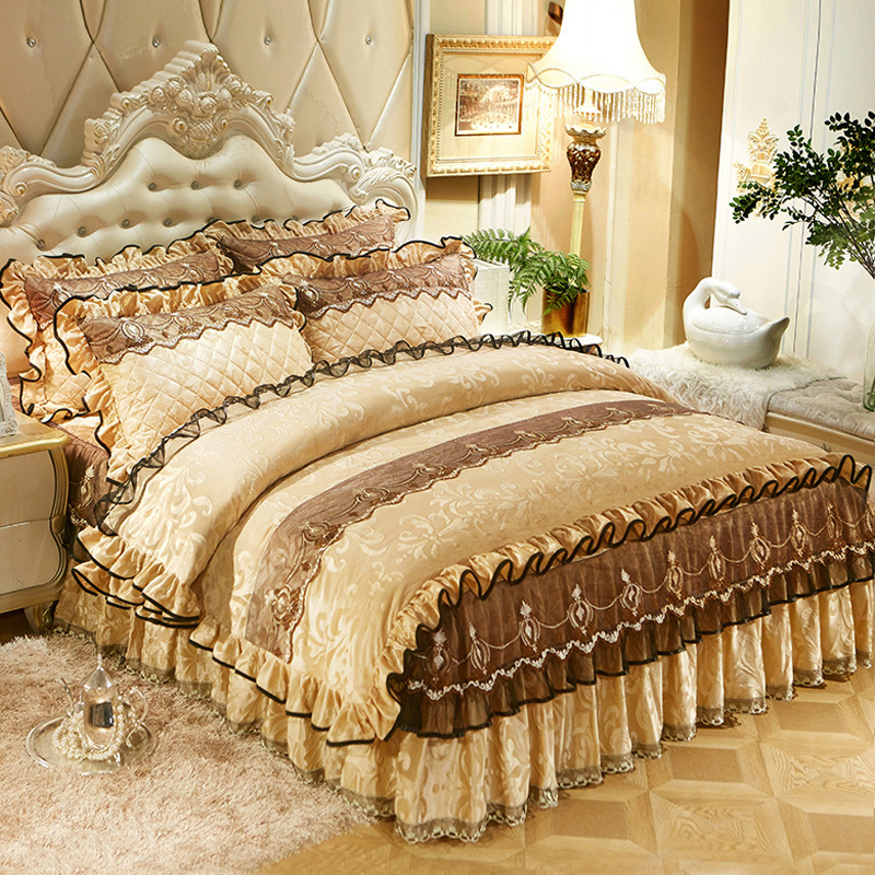 European Style Quilted Bed Skirt Four-Piece Set Thickeneded Lace Princess Style Bedspread Style Bed Bed Sheets Quilt Cover Warm and Non-Slip