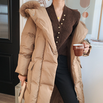 Limited edition of 850 yuan Korean imported fabric big hair collar mid-length fashion thickened down jacket women 2020 winter