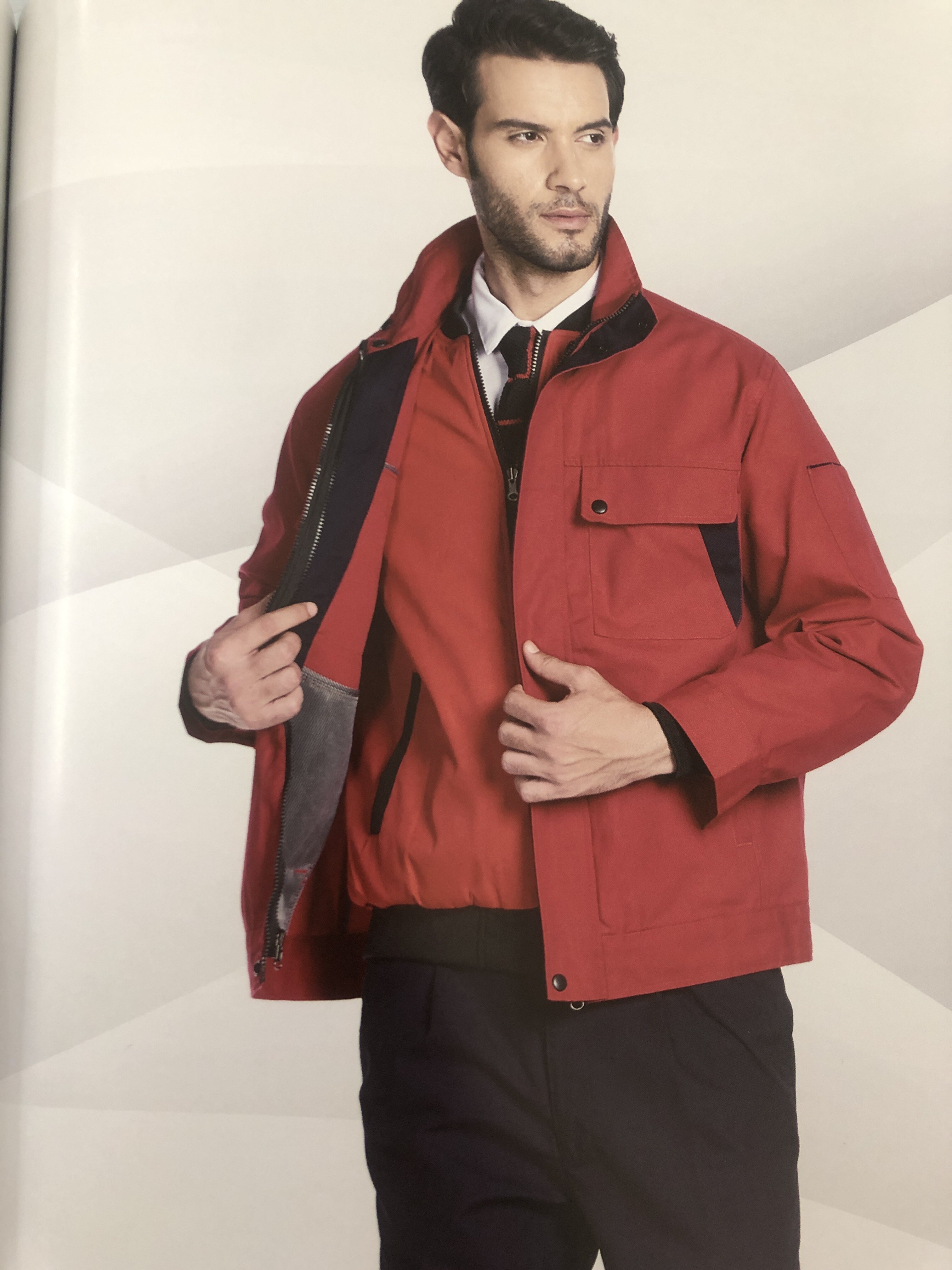 The Golden Schoolboy (GM) customizes the Four Seasons workwear