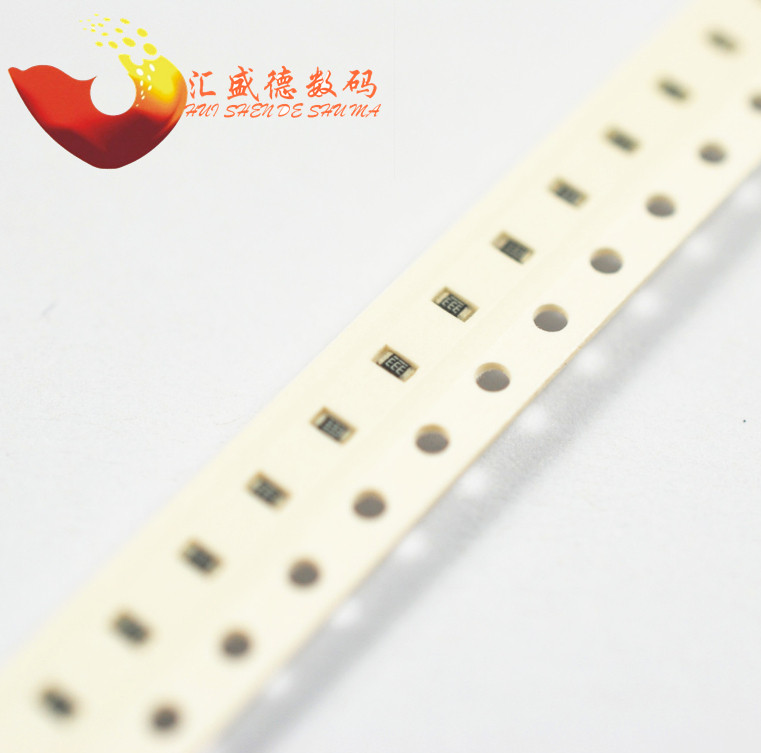 (And Bin)SMD resistor 1206 82R error 5% 100