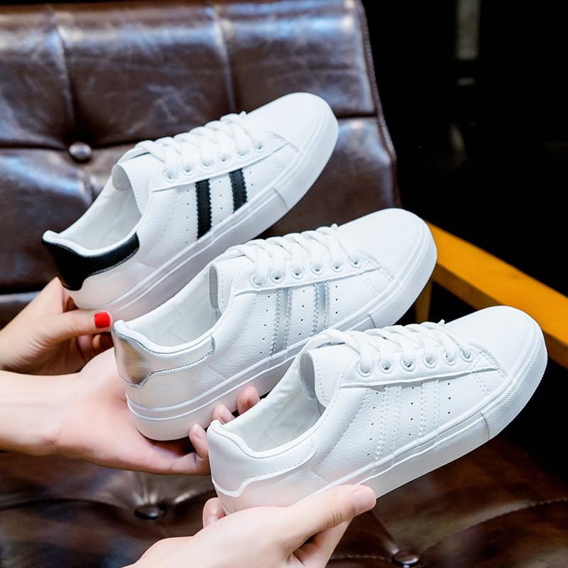 2022 autumn new all-match small white shoes women's shoes autumn casual sneakers ins tide sneakers popular white shoes