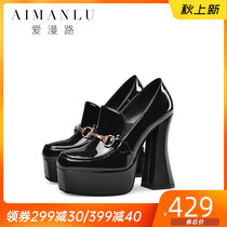  Love man road 2019 spring and autumn patent leather thick heel round head deep mouth single shoes female black leather waterproof platform high heels