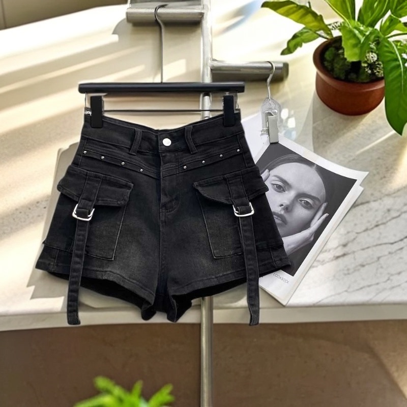 Trendy Workwear Large Pocket Vintage Denim Shorts Women's Hot Pants Versatile Spicy Girl Style High-Waisted Slimming Wide-Leg Pants Trendy Workwear Large Pocket Vintage Denim Shorts Women's Hot Pants Versatile Spicy Girl Style High-Waisted Slimming Wide-Leg Pants