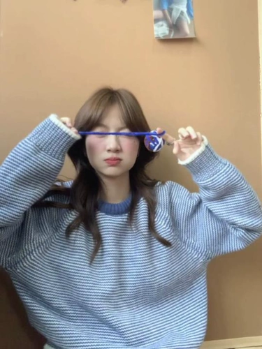 Ретро синий демисезонный трикотажный свитер для отдыха, свободный крой, изысканный стиль, увеличенная толщина