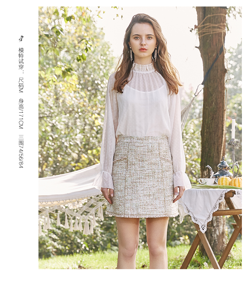 MOFAN2019 mùa xuân mới nhỏ nước hoa gió tweed váy ngắn hoa văn thô cạnh một từ váy ngắn váy - Váy chân váy ngắn chữ a