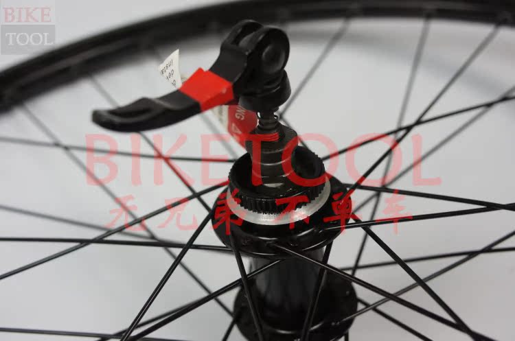 Roues de vélo Mountain Bike REDHOOK 26 pouces - Ref 2381644 Image 3