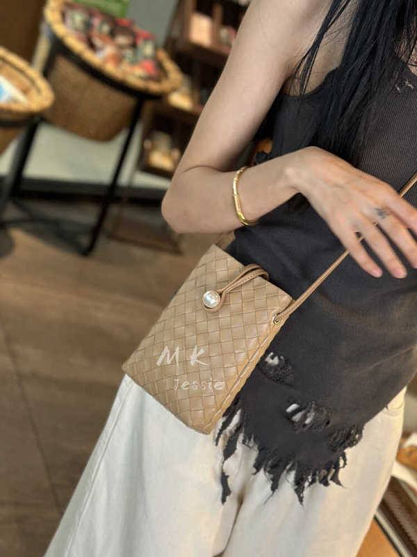 Authentic American Mk Jessie Bag for Women, New Mobile Phone Bag, Summer High-End Mini Genuine Leather Lightweight Shoulder Bag