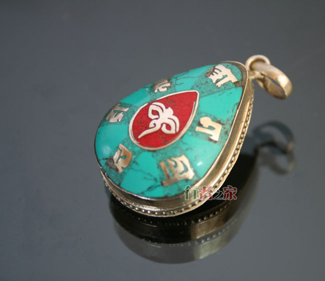 Nepal Tibetan silver Gawu box Tibetan pendant Tibetan craft necklace female 2021 new ins all-match jewelry