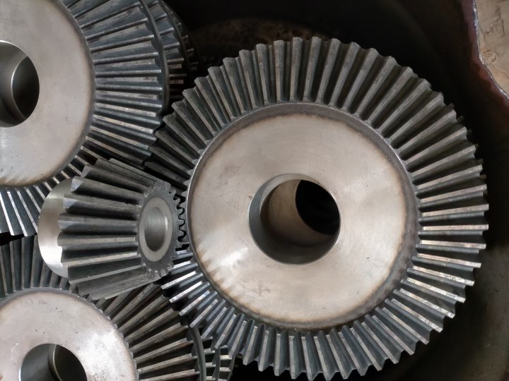 Non-Label customised gear rack sprockets chain to figure customised