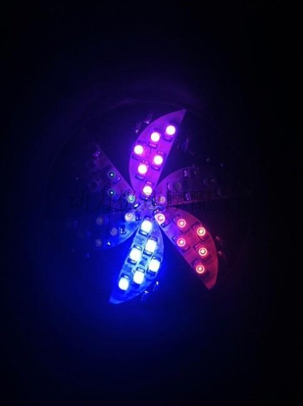Đèn xe máy điện nhấp nháy đèn LED đèn gió YAMAHA bánh xe nóng đèn cối xay gió ánh sáng màu xanh - Đèn xe máy đèn led bi cầu mini xe máy