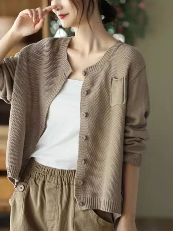 Artistic Style Simple Knitted Women's Cardigan 2025 Spring and Autumn New Fashion Casual Long-Sleeve Knitted Jacket Loose Fit Artistic Style Simple Knitted Women's Cardigan 2025 Spring and Autumn New Fashion Casual Long-Sleeve Knitted Jacket Loose Fit