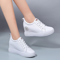 Inner increase small white shoes women 2021 spring new flat slope with round head beautiful leather travel leisure sports shoes