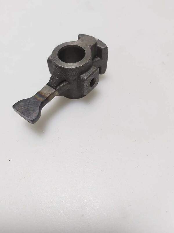 Chevrolet New Sail Emt Mg3 Amt Transmission Shift Mechanism Shift Shaft Cover Assembly Shift Fork