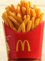 McDonalds food magnet series toy fries