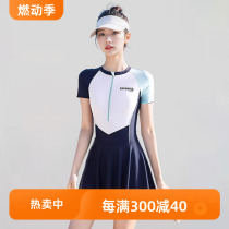 lulu cozy~It’s amazing. I’m really impressed by this upper body. Conservative one-piece slimming swimsuit for women.