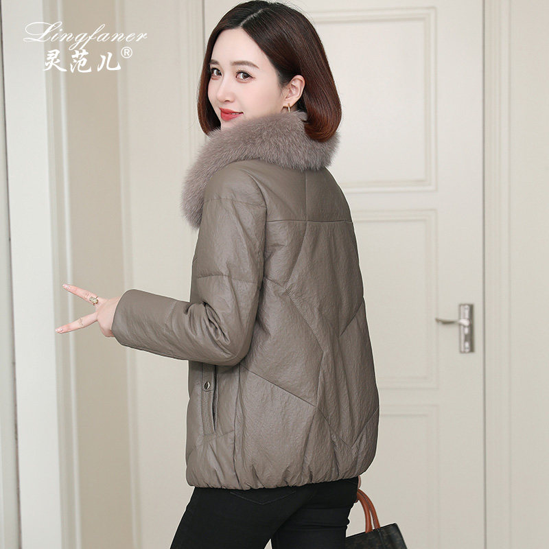 Haining's real feather jacket 2022 new little mom sheep coat fur coat short