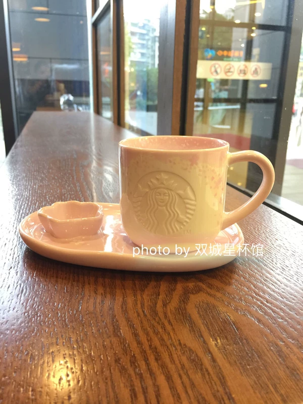 Hàn Quốc Đài Loan Starbucks Cup 2018 Cherry Blossom Cup Cherry Blossom Water Polo Cup Sipper Cup Mark Glass