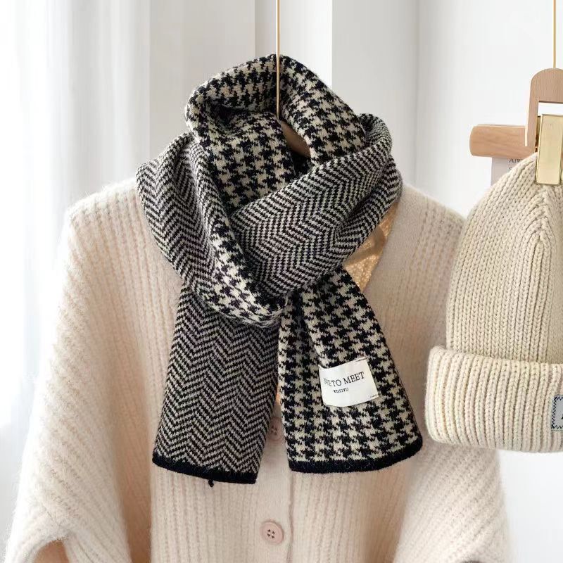 Scarf for Women, New Winter Korean Style, Atmospheric, Cute, Warm, Thick Knitted, High-End Feel, Neck Warmer, Korean Style