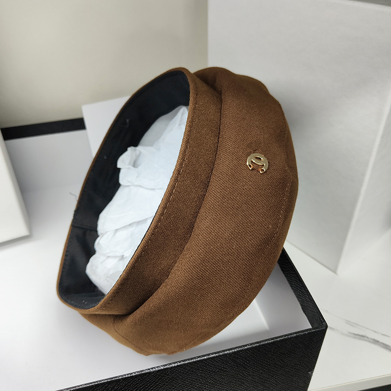 Elegant lady temperament bud Hat Women's painter hat autumn and winter new street shooting concave Hat Beret trend