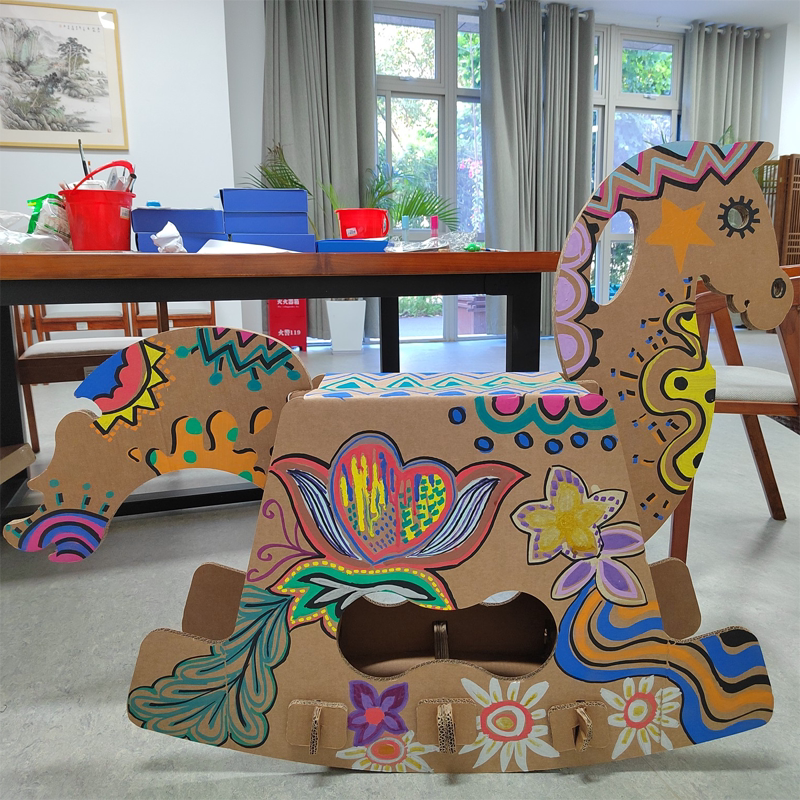 Corrugated cardboard children's Trojan horse hand-assembled educational toys rocking horse graffiti painted baby gift props horse
