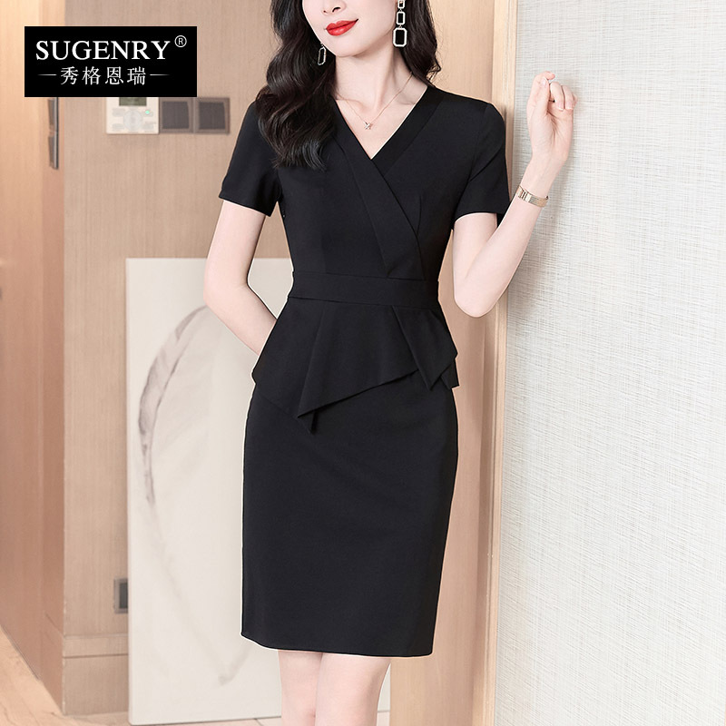 Black Dress for Women, Summer Style, Fake Two-Piece, Tummy-Covering, Age-Reducing, 2025 Summer New Style, Professional Slimming Hepburn Dress
