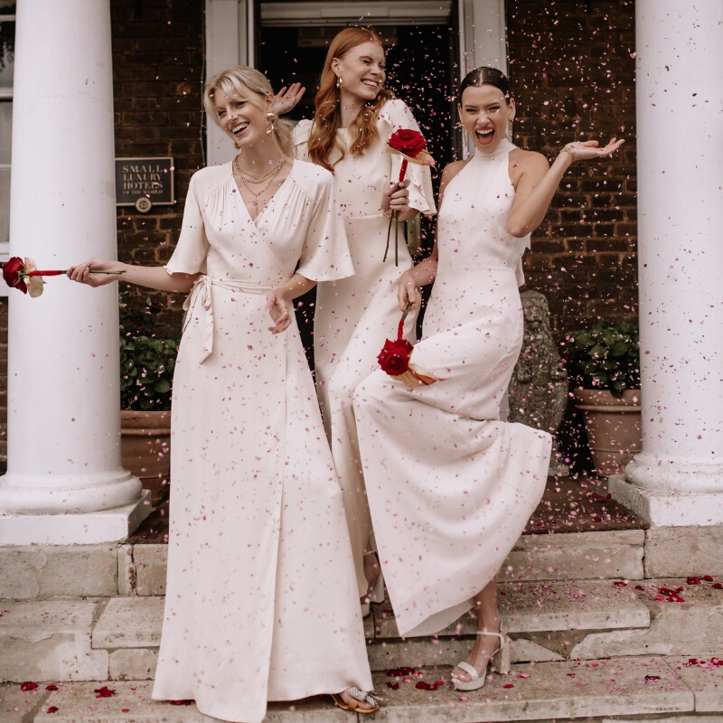 White Satin Bridesmaid Dress, High-End 2024 New Summer Style, Niche Long-Sleeved Long Dress, Plus Size for Curvy Women