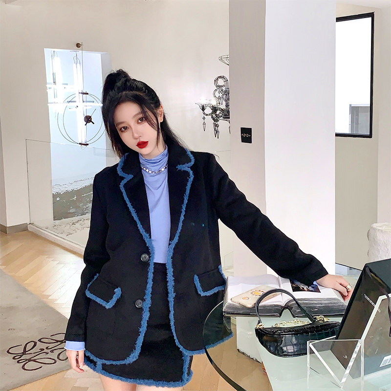 2020 winter new fat MM fashion temperament and thin suit large size women's clothing loose design and sentiment coat woman