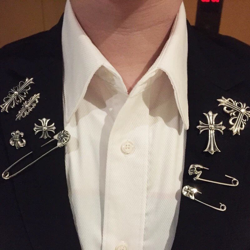 Trendy retro distressed cross anchor brooch suit jacket shawl button collar pin men's boutonniere accessories