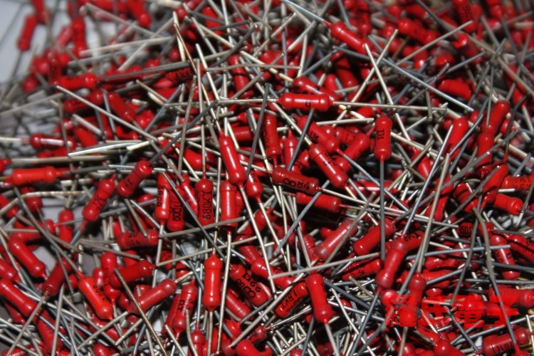 Dahongpao metal film old resistor 0.5W component package about 450 copper feet copper plated silver