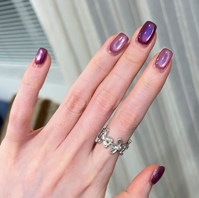 New Style White-Enhancing Cat-Eye Nail Art, Violet Color-Changing Cat-Eye Nail Art Finished Patch, High-End Purple Fake Nails