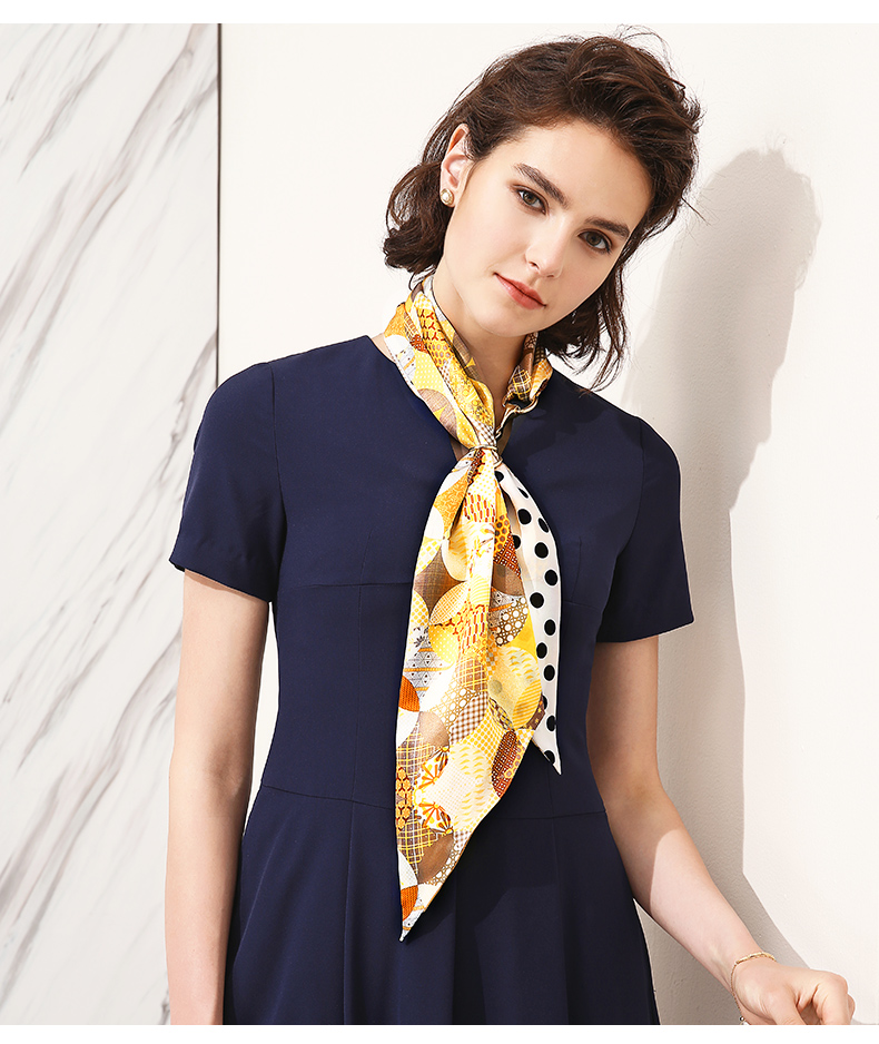 Echarpe pour Femme en De la soie - Ref 3157918 Image 34