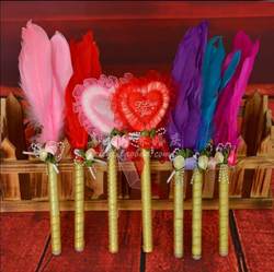 Wedding celebration supplies creative new sign-in pen European-style feather pen guest sign-in peach heart gold paint signature pen