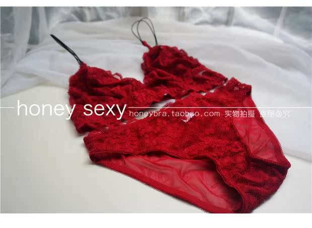 Chất liệu ren cotton lót bông chèn pad chống va đập không có vòng thép làm đẹp lưng tam giác cúp ngực đặt đỏ đồ mặc nhà