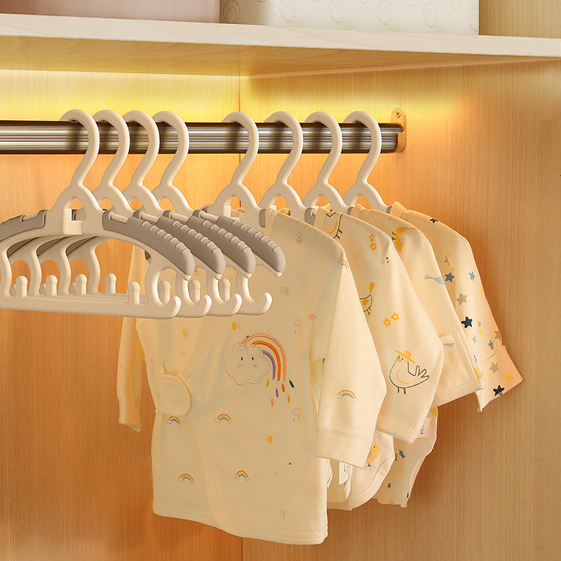 ベストヘルパー子供服ハンガーベビー赤ちゃん新生児特別な小さな洋服ハンガー家庭用吊り下げ格納式衣類サポート