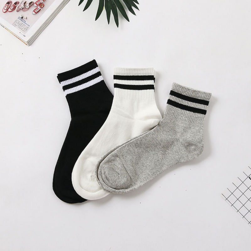 Women's dress 2022 Summer thin Academy Wind 100 Akins retro Two bars Striped Socks for men and women