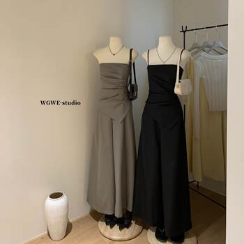 Lin Xi Xi Strapless Jumpsuit Made of Suit Material with Pleated Design, High-Waisted, Slimming, Wide-Leg Jumpsuit