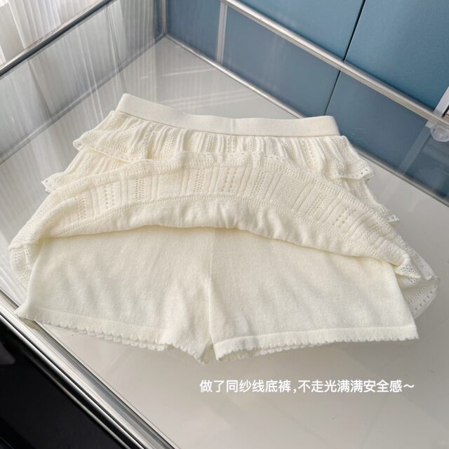 Lin Xi Xi Lilith 60-Count Ultra-Fine Wool Girl's Crochet Cake Skirt