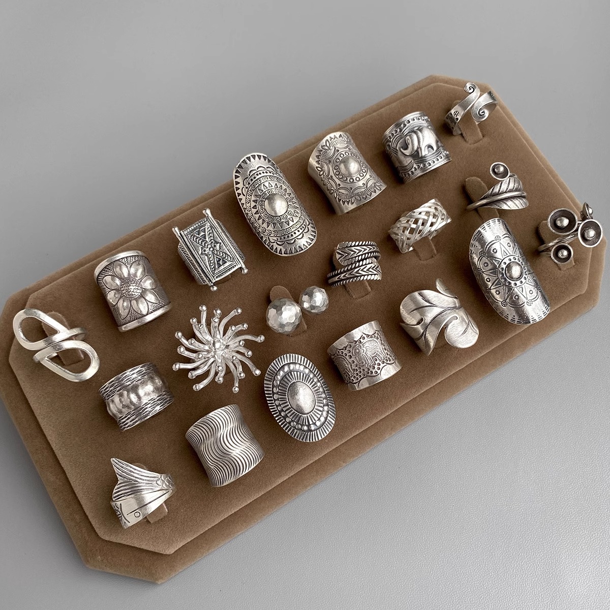 SILVER 純銀持手 Minerve 刻印 金彩 仏蘭西 フレンチ アンティーク アールデコ様式 シルバー デザート ケーキフォーク カトラリーセット Métiers d\u0027Art Tribute to traditional symbols - Moonlight slivers