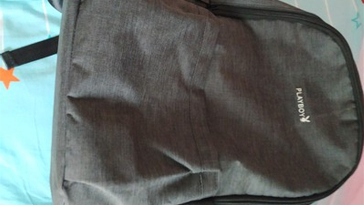 拔草花花公子休闲双肩包,拒绝累赘出行