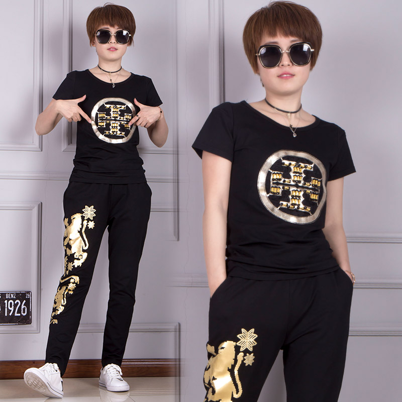 Love tail fish 2022 new playful running fitness sports and leisure suit female two-piece set printing heavy industry pattern fashion