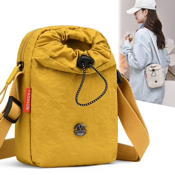 2026 new men's and women's sports and leisure mobile phone bags for daily travel water bottle bags portable travel shoulder crossbody bags