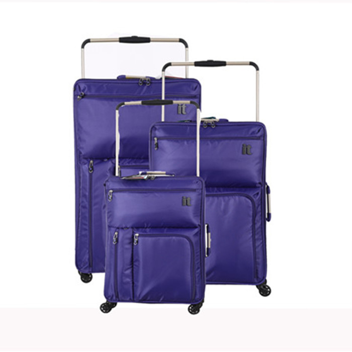 itluggage light body box oversize 30 inch fixed customs code lock to fly again and air is shipped