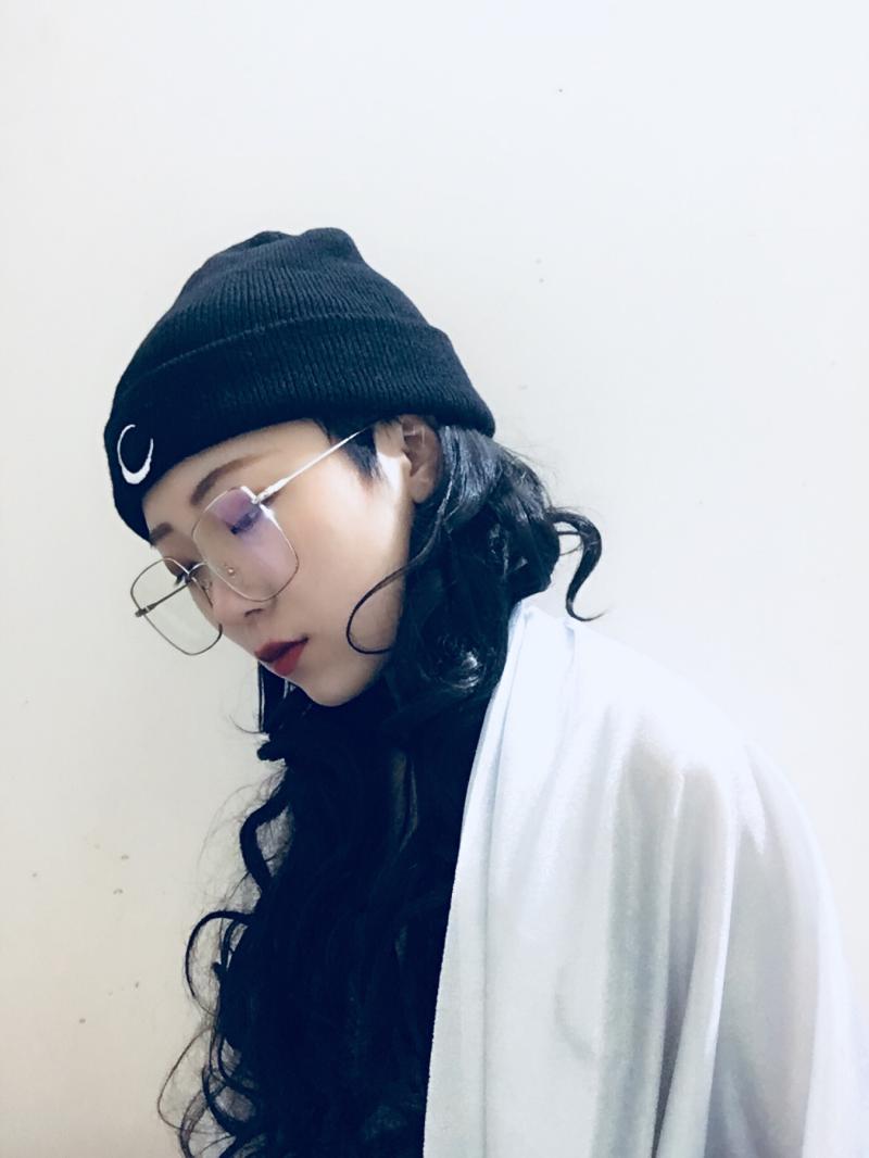 Zhou Yang Khánh Ma Si Chun Jing ngọt ngào với cặp kính râm vuông gọng kính lớn thời trang nam nữ mặt tròn kính râm cận thị giá kính cận