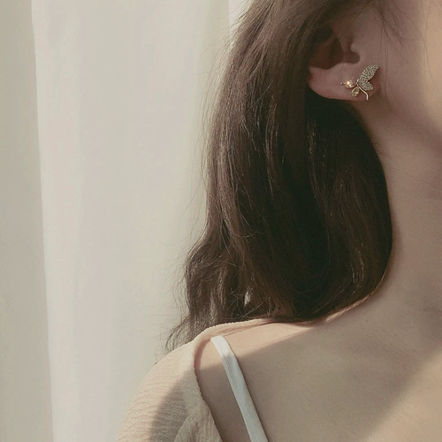 Маленькие серьги, небольшая дизайнерская инкрустация камня с цирконом, простой и элегантный дизайн